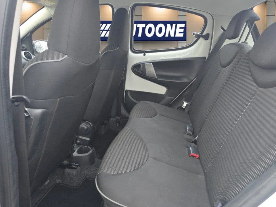 Peugeot 107 1,0 Active 5d