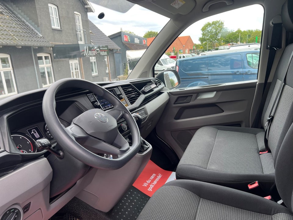 VW Transporter 2,0 TDi 150 Kassevogn DSG kort