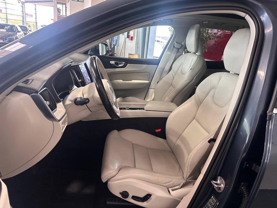 Volvo XC60 2,0 T6 ReCharge Inscription aut. AWD 5d