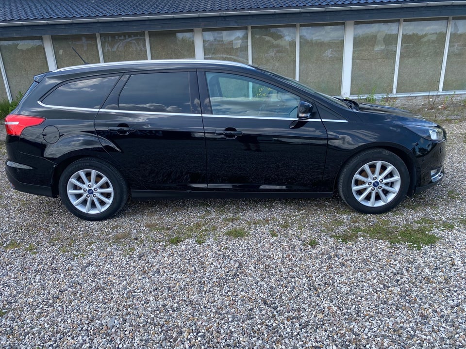 Ford Focus 1,0 SCTi 125 Titanium stc. 5d