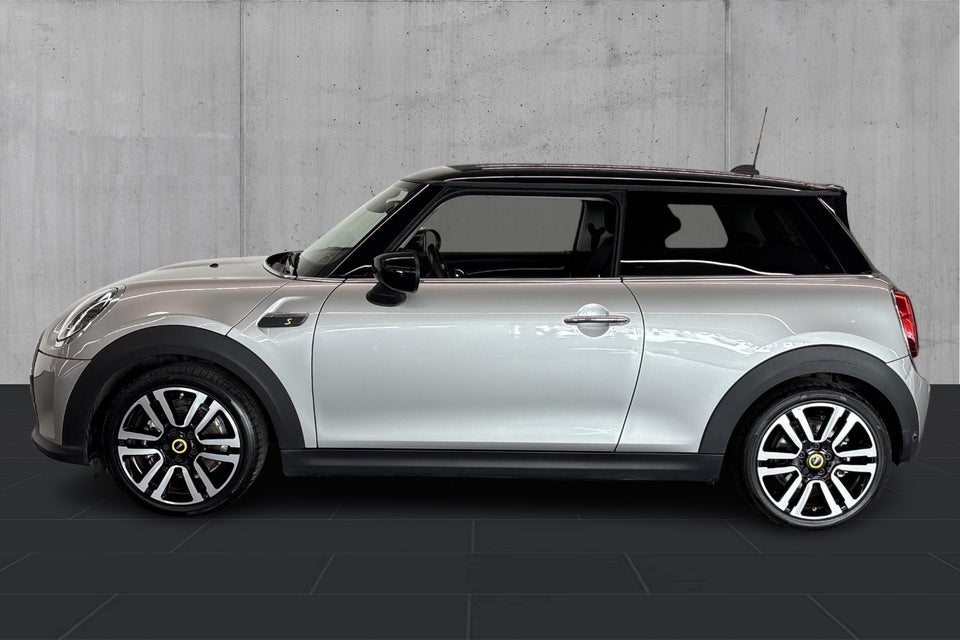 MINI Cooper SE Classic 3d