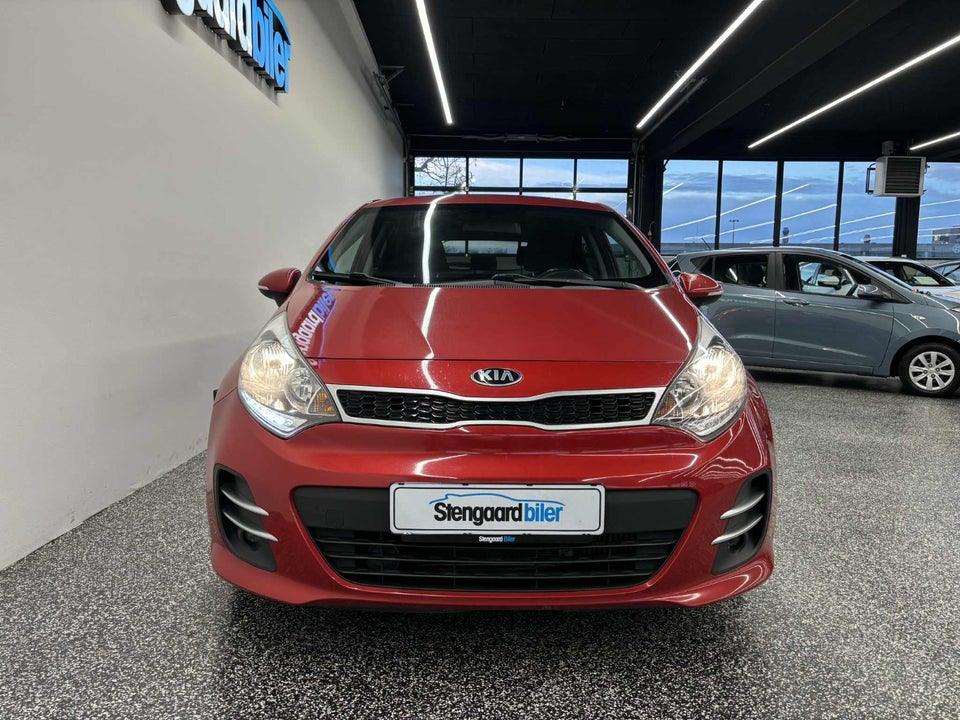 Kia Rio 1,4 CRDi 90 Attraction 5d