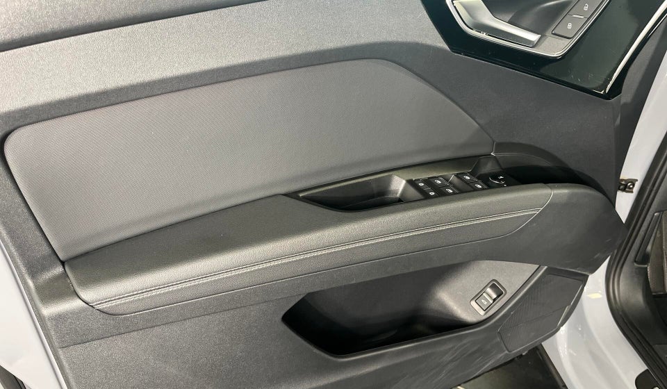 Audi Q4 e-tron 40 5d