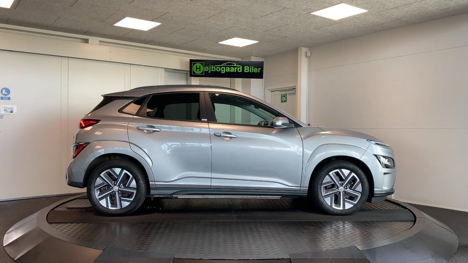 Hyundai Kona 64 EV Trend 5d