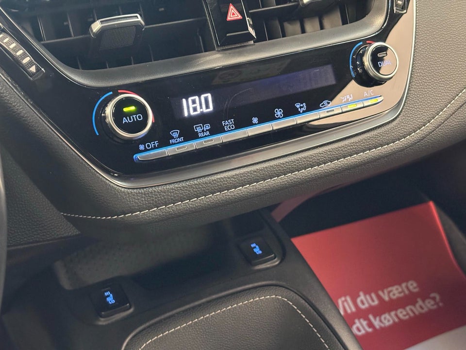 Toyota Corolla 1,8 Hybrid H3 Smart Touring Sports MDS 5d