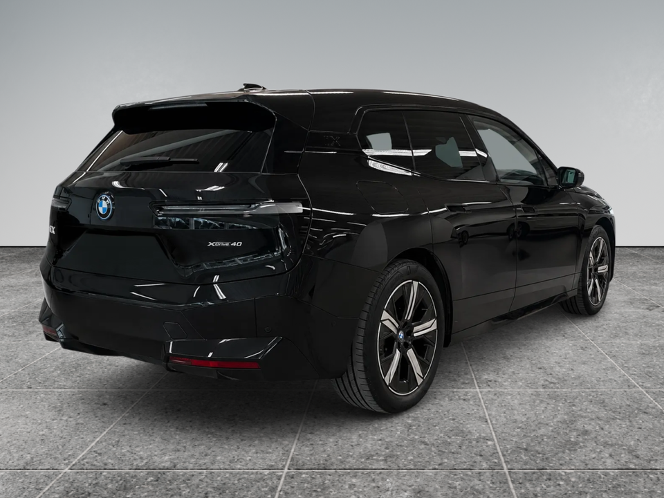 BMW iX xDrive40 Sport 5d