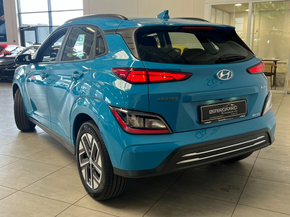 Hyundai Kona 39 EV Essential 5d