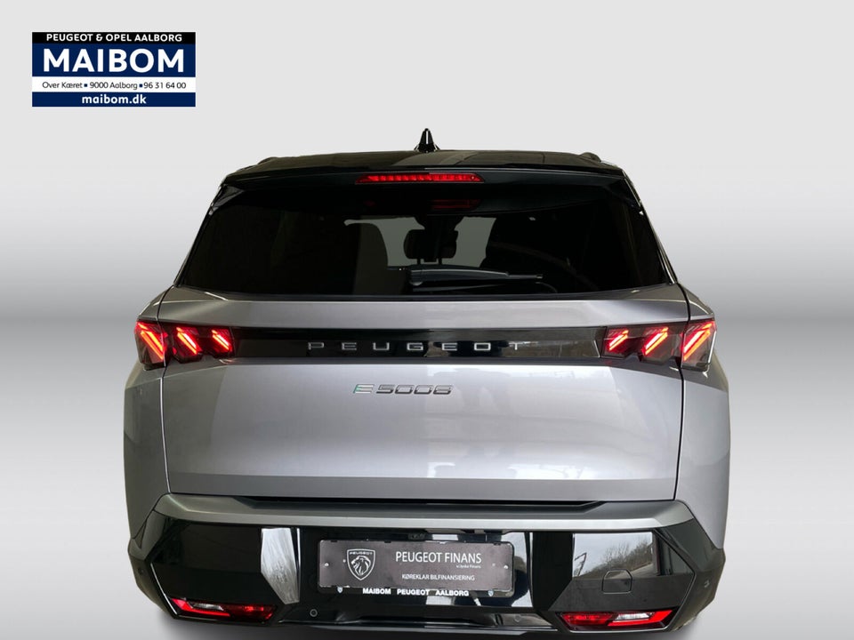 Peugeot e-5008 77 GT Pack 7prs 5d