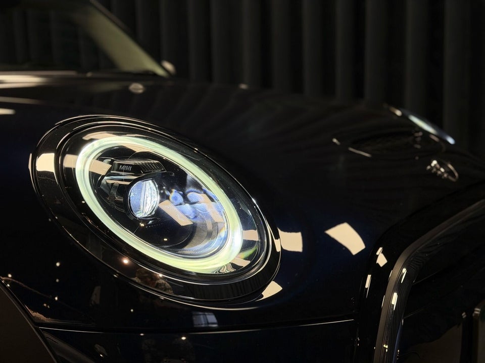 MINI Cooper SE Classic 3d