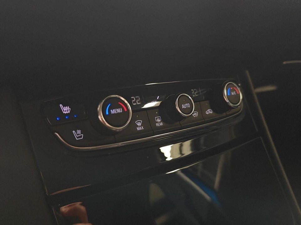 Opel Grandland X 1,6 Hybrid Exclusive aut. 5d