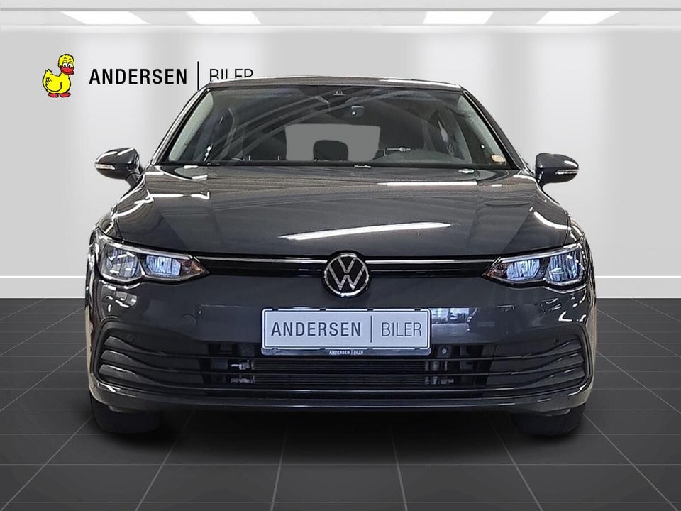 VW Golf VIII 1,5 eTSi 130 Life DSG 5d