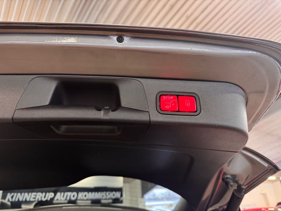 Mercedes EQB300 AMG Line 4Matic 7prs 5d