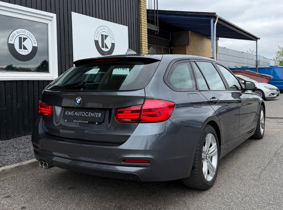 BMW 320d 2,0 Touring aut. 5d