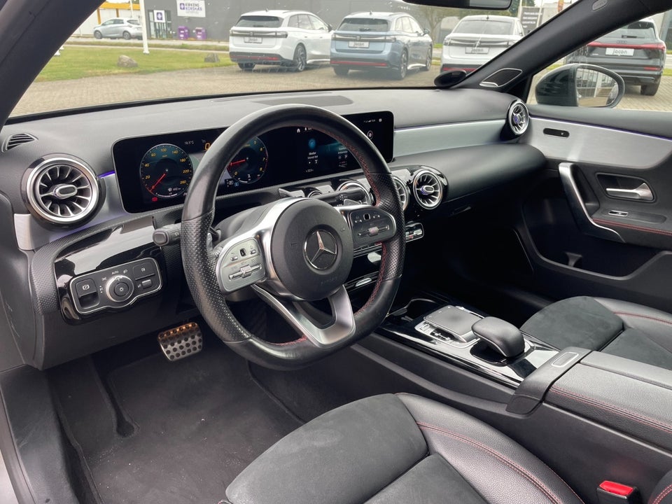 Mercedes A200 1,3 AMG Line aut. 4d