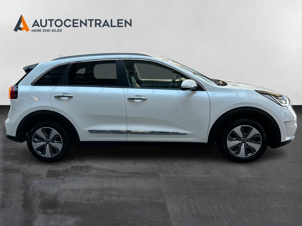 Kia Niro 1,6 PHEV Advance DCT 5d