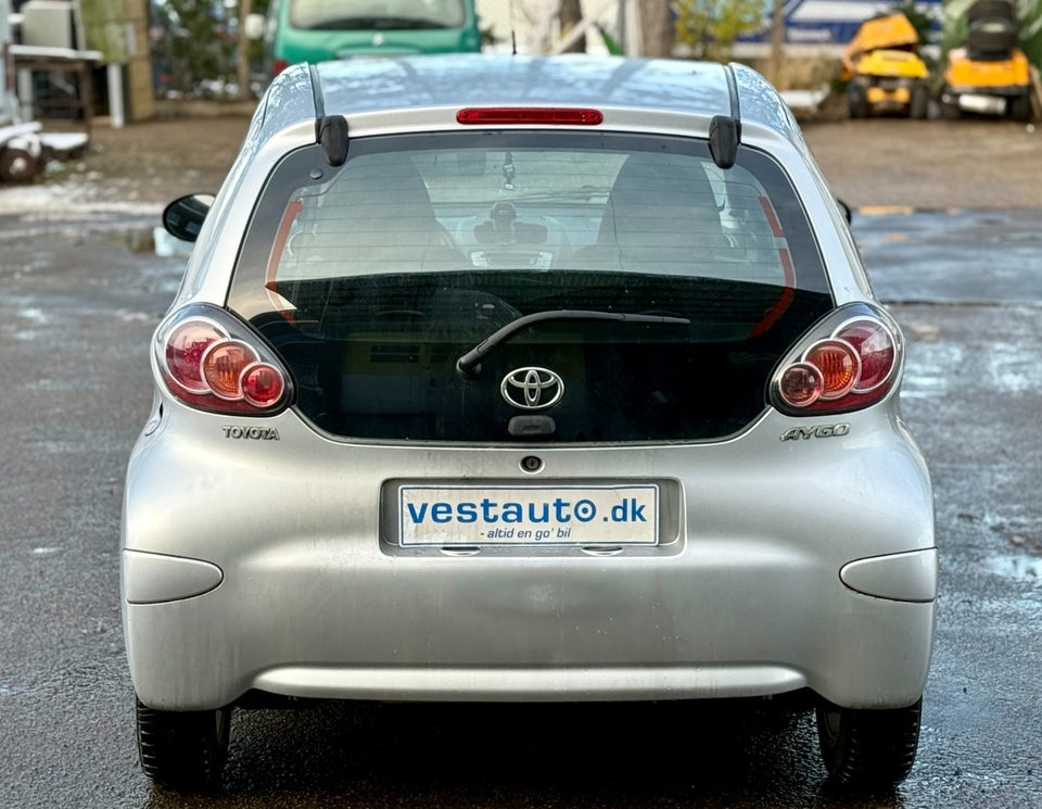 Toyota Aygo 1,0 VVT-i T1 5d