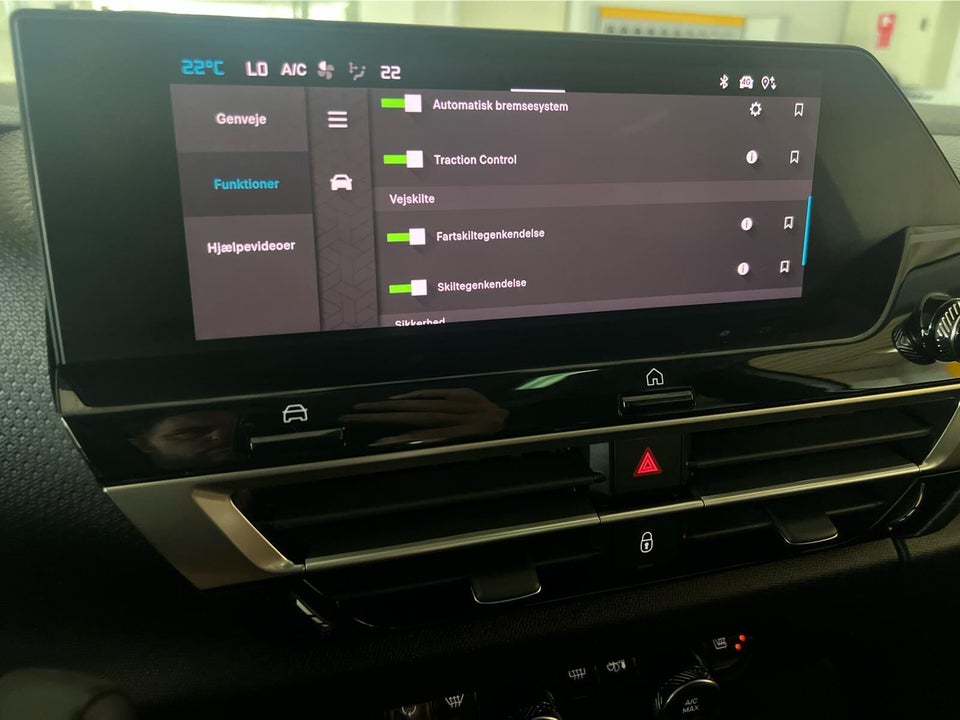 Citroën ë-C4 50 Shine 5d