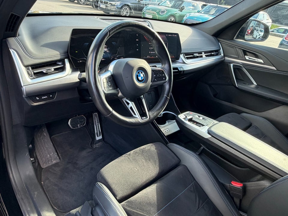 BMW iX1 eDrive20 M-Sport Premium 5d
