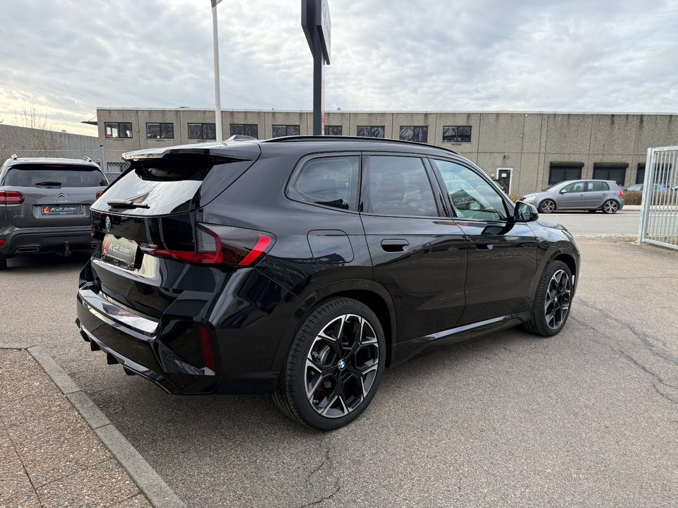 BMW iX1 xDrive30 M-Sport 5d