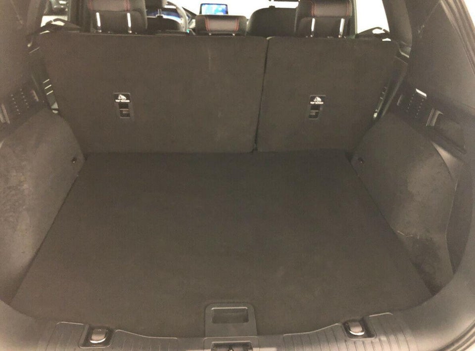 Ford Kuga 2,5 PHEV ST-Line X CVT 5d