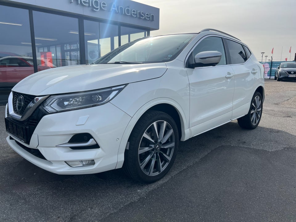 Nissan Qashqai 1,3 Dig-T 160 Tekna+ Dynamic DCT 5d
