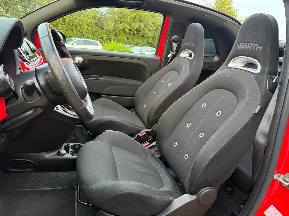 Abarth 595C 1,4 T-Jet 145 2d