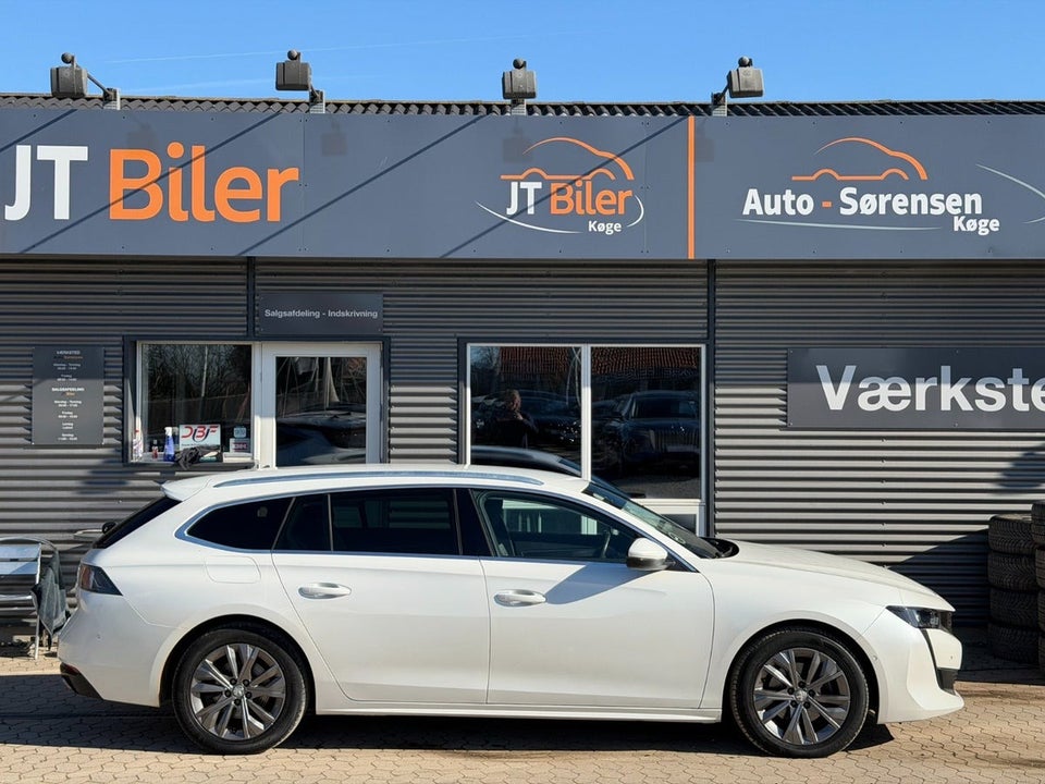 Peugeot 508 1,5 BlueHDi 130 Allure SW 5d