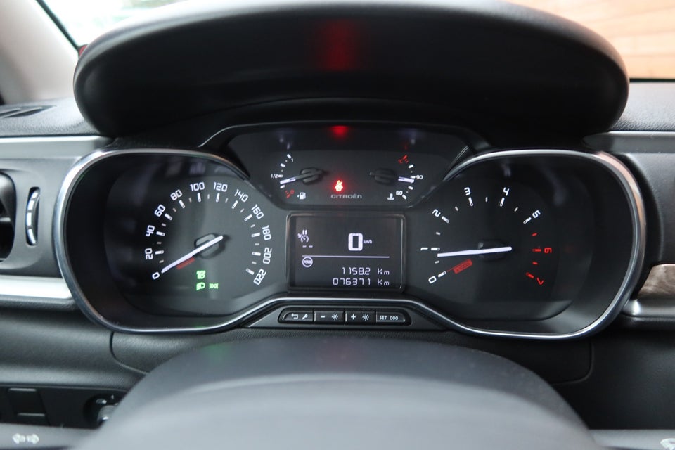 Citroën C3 1,2 PureTech 83 Shine Sport 5d