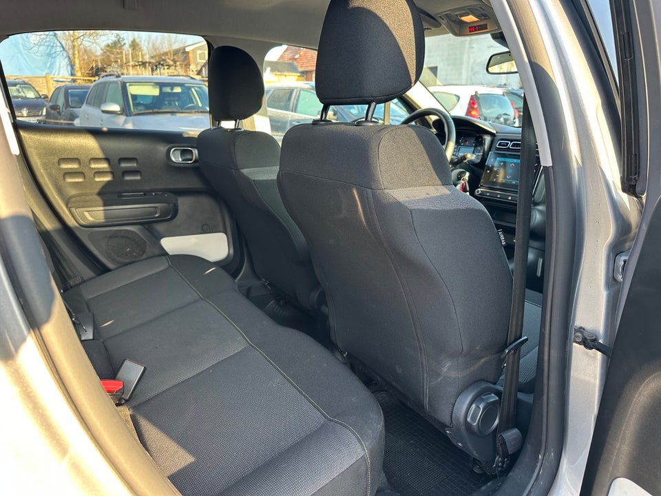 Citroën C3 1,2 PureTech 83 Shine Sport 5d