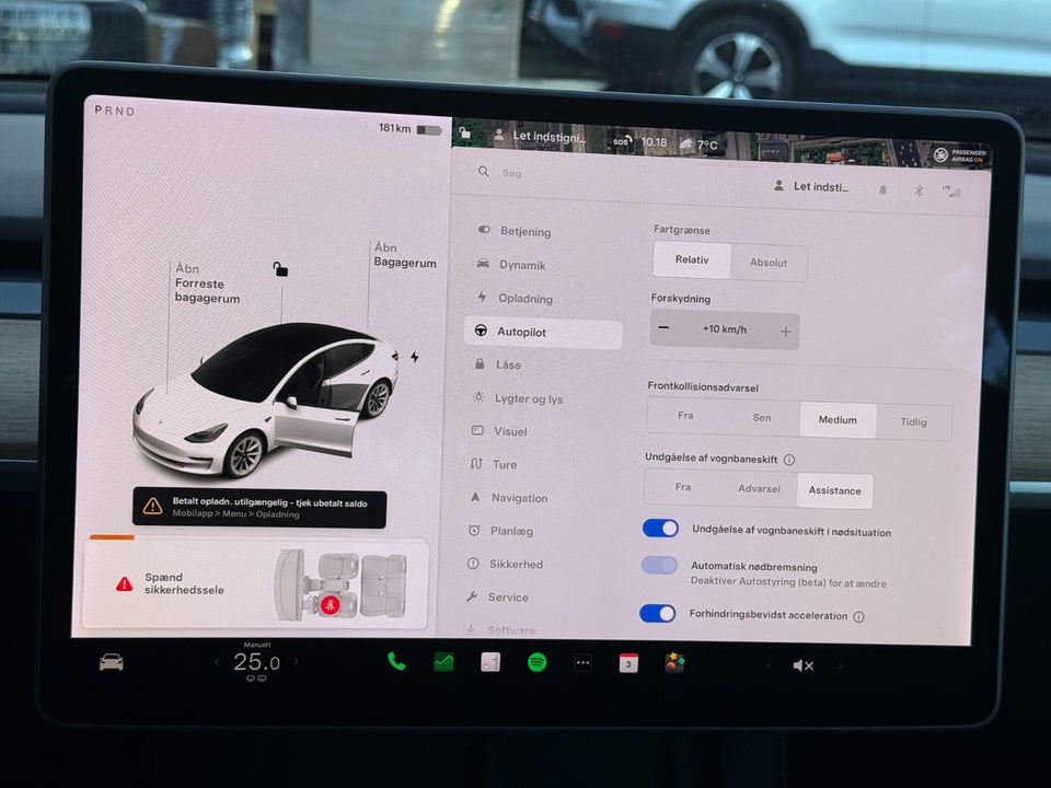 Tesla Model 3 Long Range AWD 4d