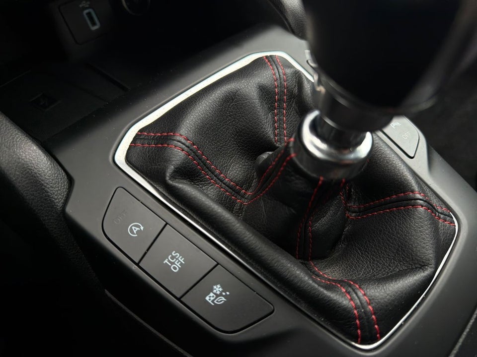 Ford Focus 1,0 EcoBoost ST-Line 5d