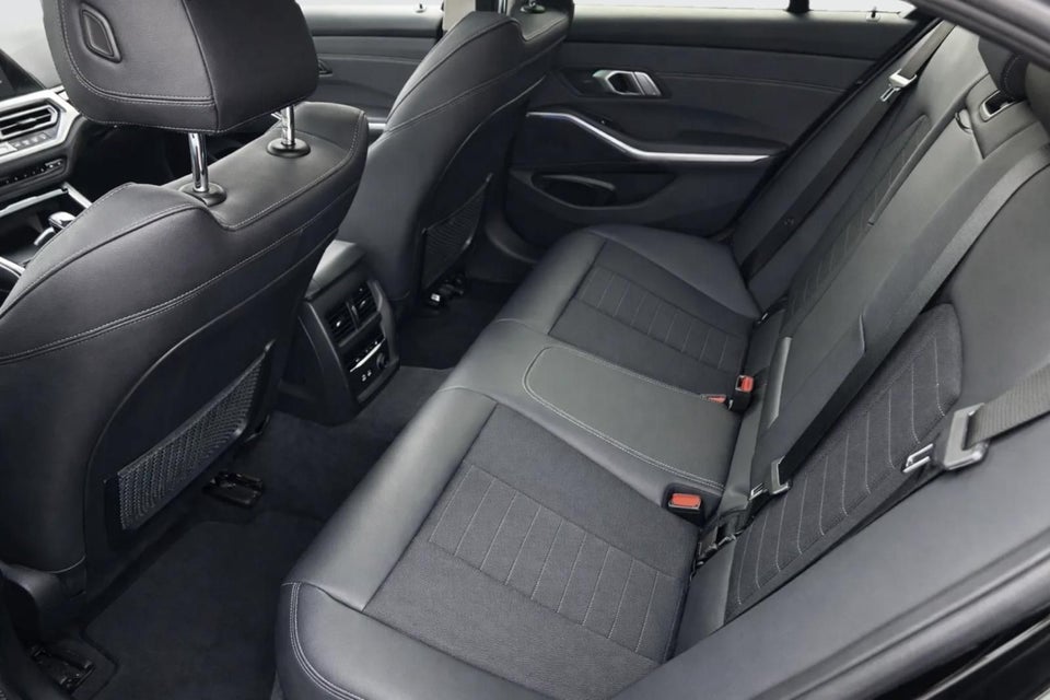 BMW 330e 2,0 Sport Line aut. 4d