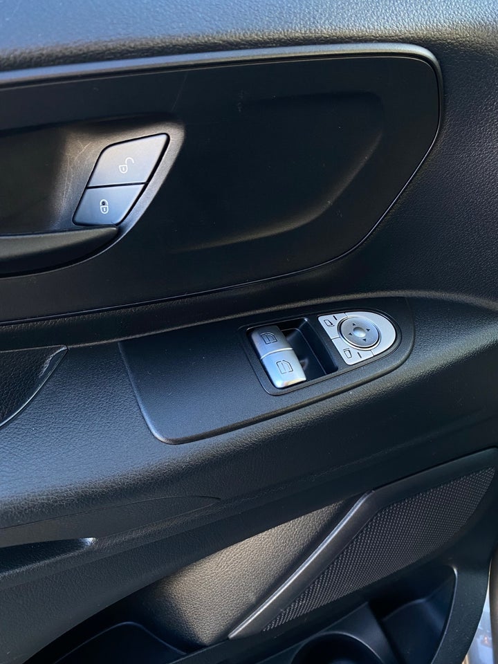 Mercedes Vito 116 2,0 CDi Kassevogn aut. L RWD