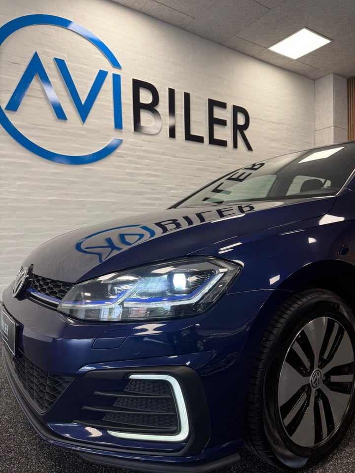 VW Golf VII 1,4 GTE DSG 5d
