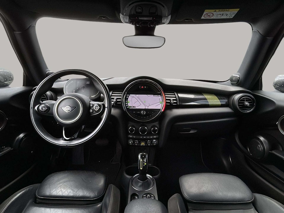 MINI Cooper SE Classic Trim 3d