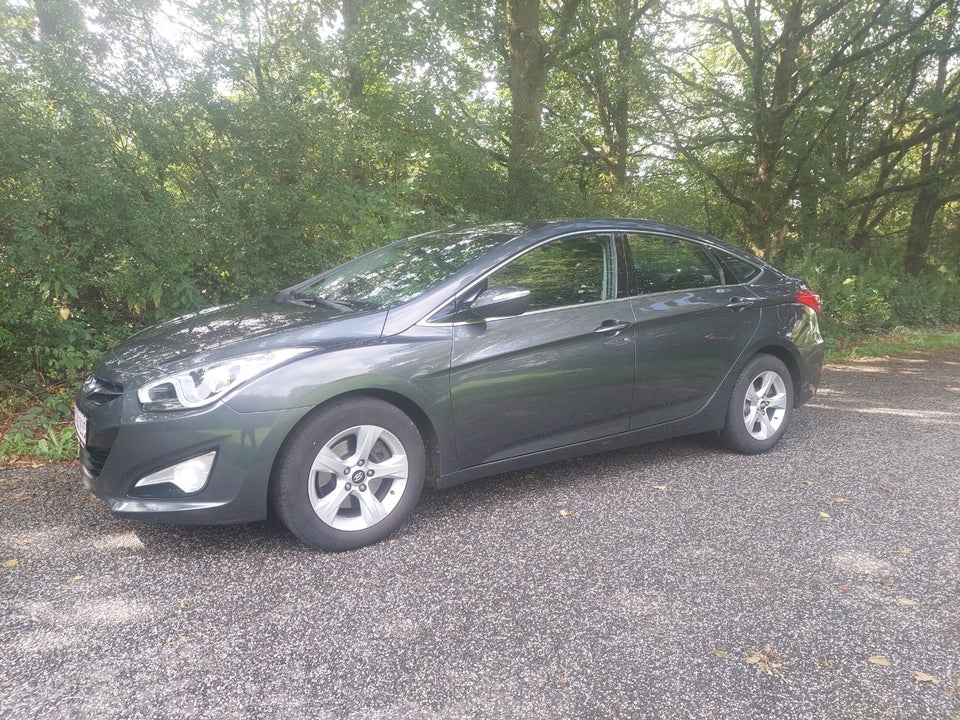 Hyundai i40 1,7 CRDi 115 Style 4d