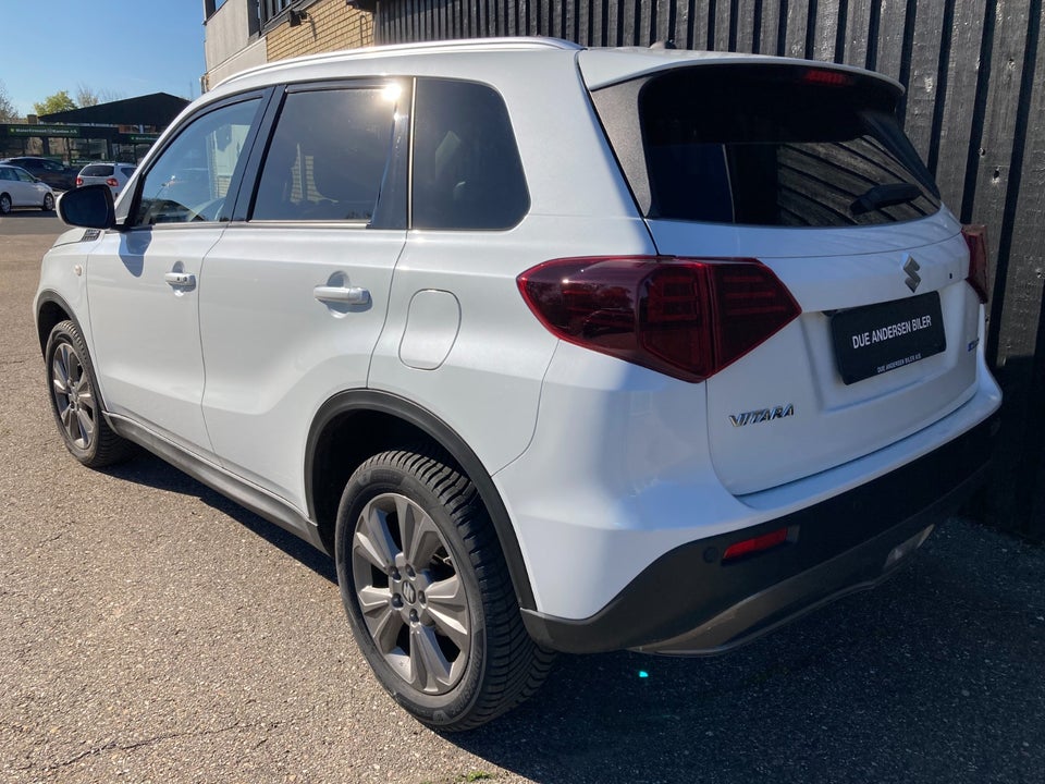 Suzuki Vitara 1,4 mHybrid Active 5d