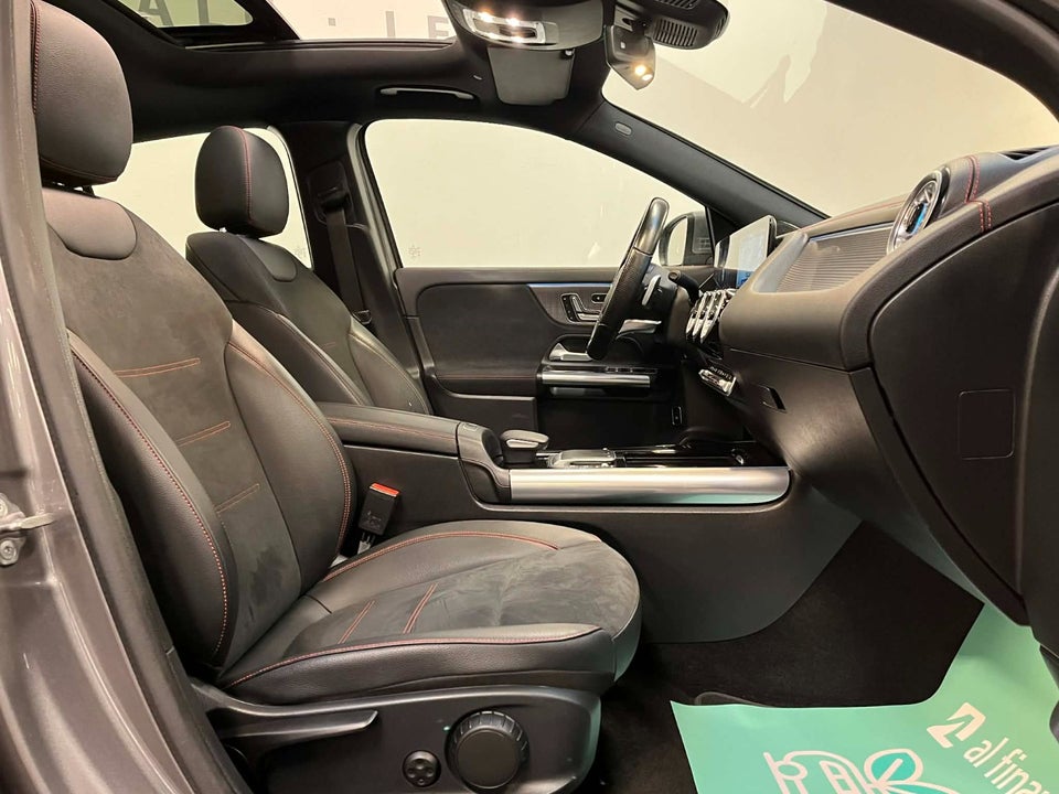 Mercedes EQA250 AMG Line 5d