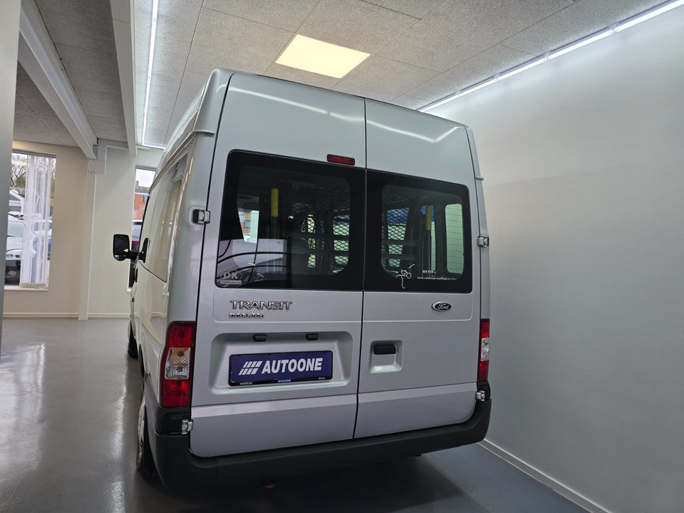 Ford Transit 300S Kombi 2,2 TDCi 100