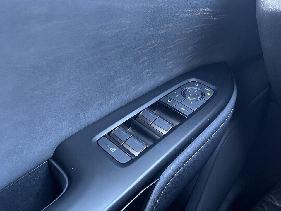 Lexus RZ300e Executive 5d