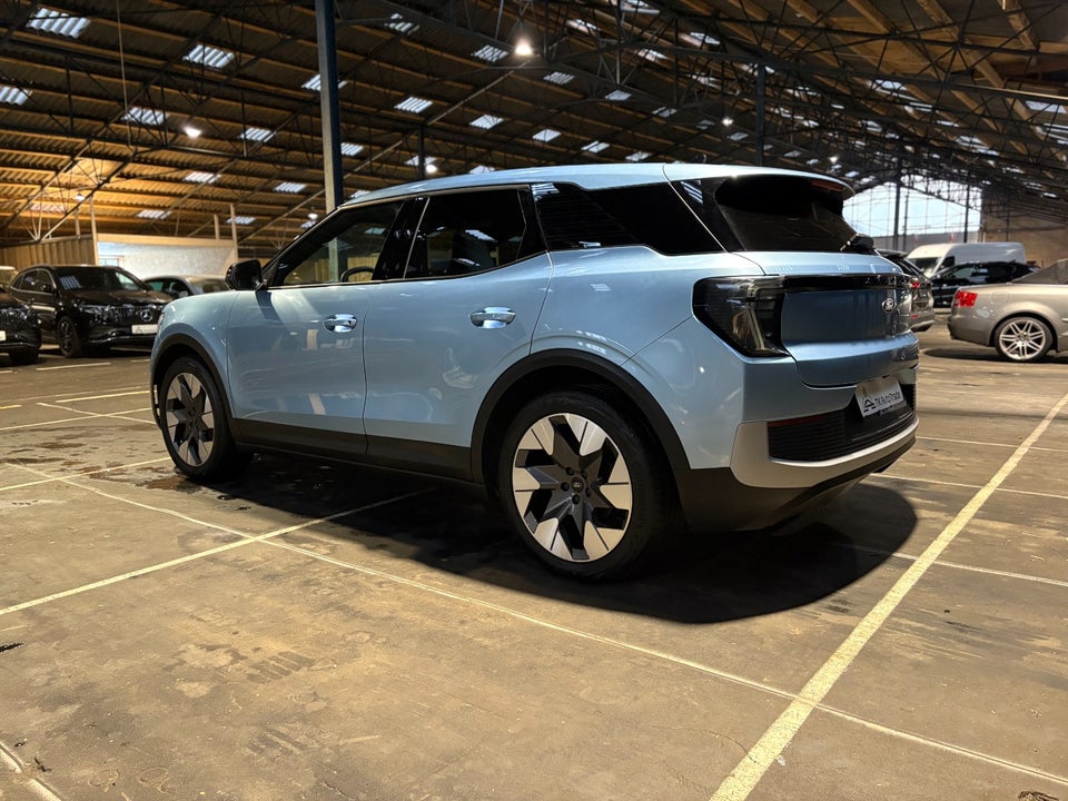 Ford Explorer 77 Premium Extended Range 5d