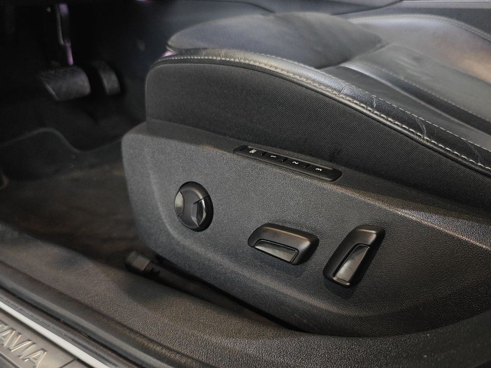 Skoda Octavia 1,4 TSi iV First Edition Combi DSG 5d