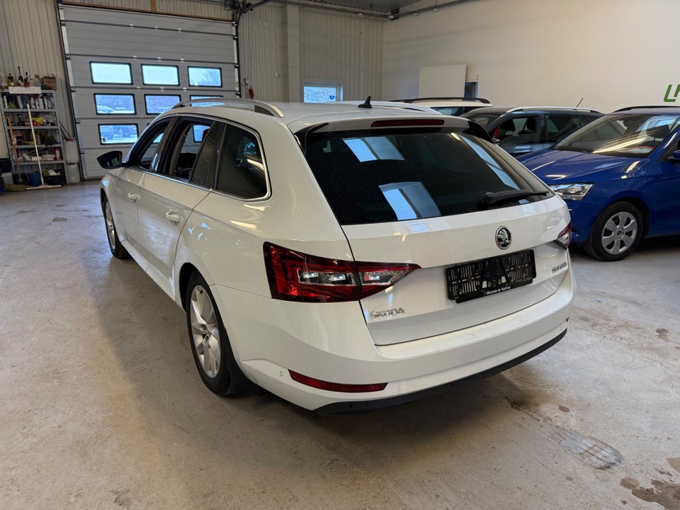 Skoda Superb 1,5 TSi 150 Style Combi DSG 5d