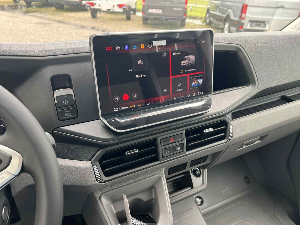 MAN TGE 2,0 3.180 Kassevogn L4H3 aut. FWD