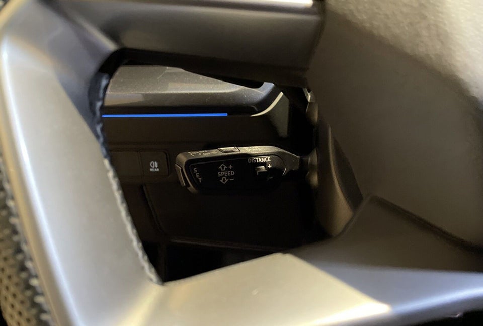 Audi Q4 e-tron 40 S-line 5d