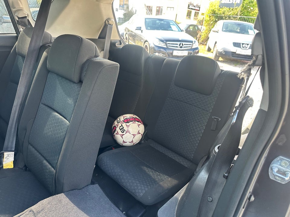 Toyota Verso 2,0 D-4D TX 7prs 5d