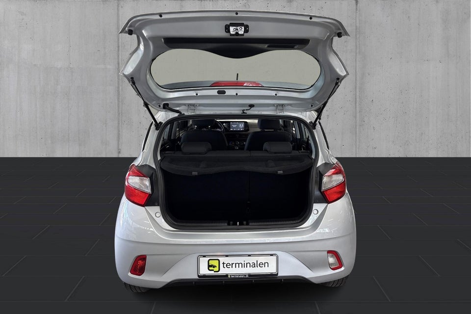 Hyundai i10 1,0 MPi Essential 5d