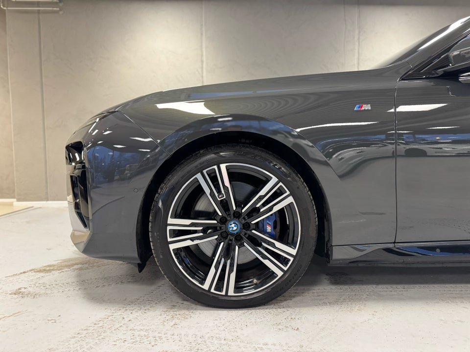 BMW i7 xDrive60 M-Sport 4d