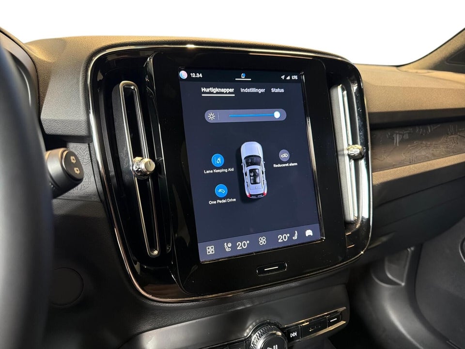 Volvo XC40 P6 ReCharge Plus 5d