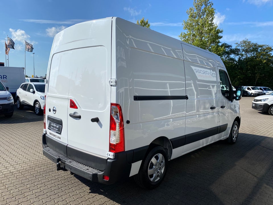 Nissan Interstar 2,3 dCi 150 L2H2 Acenta Van
